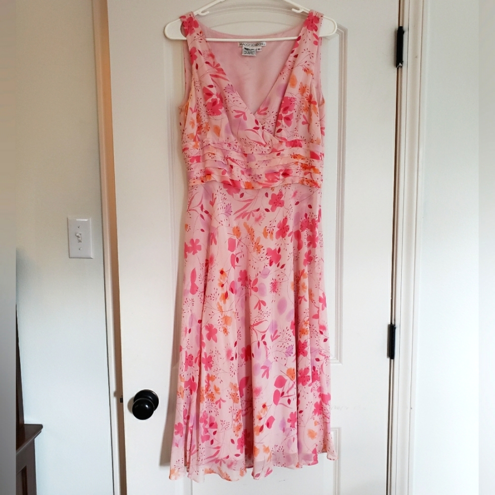 Maggy London • Pink Floral Summer Dress • Size 8